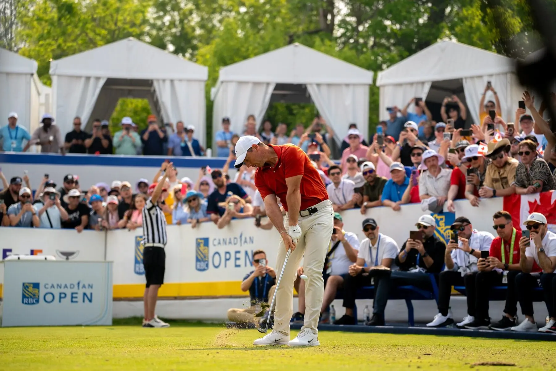 Golfer on the green at the RBC Canadian Open