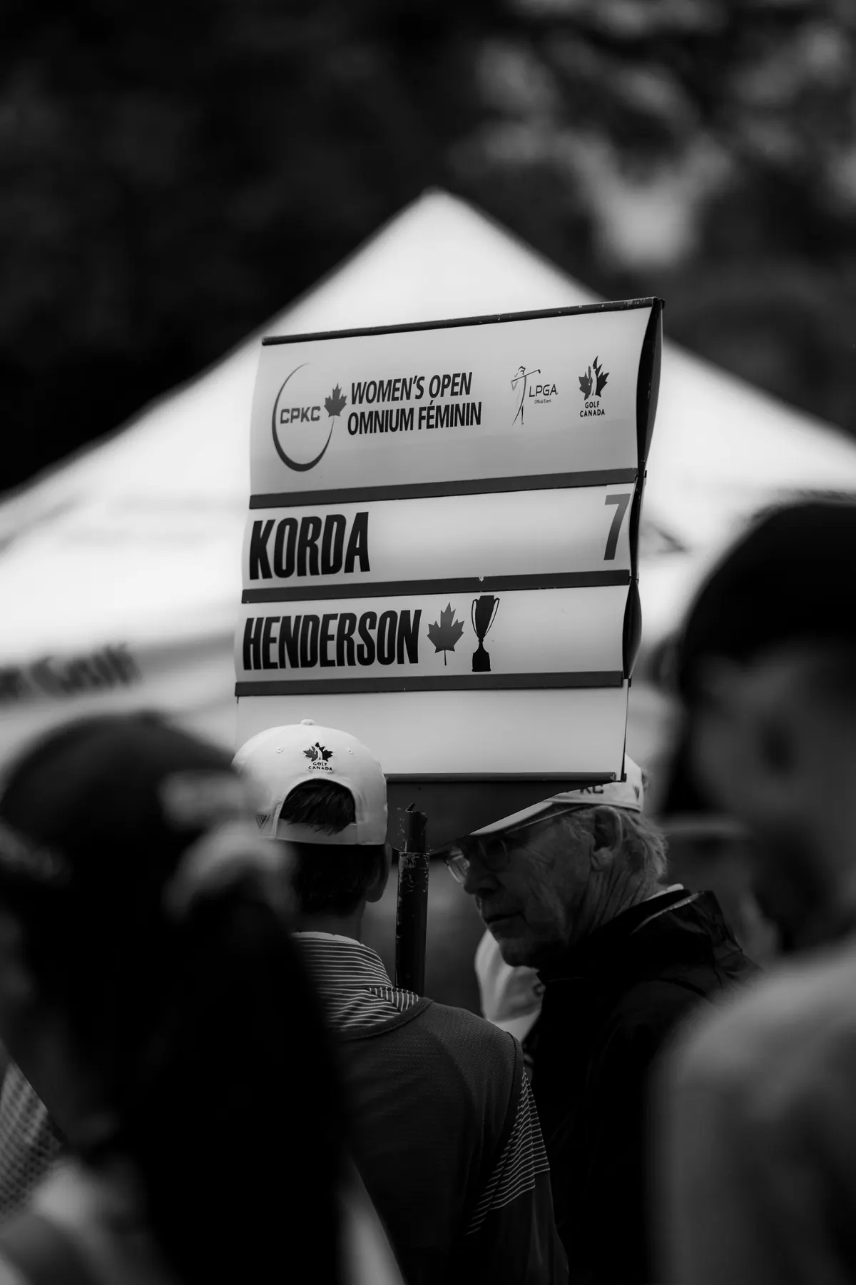 Standard bearer sign for Korda and Henderson at the CPKC Women's Open