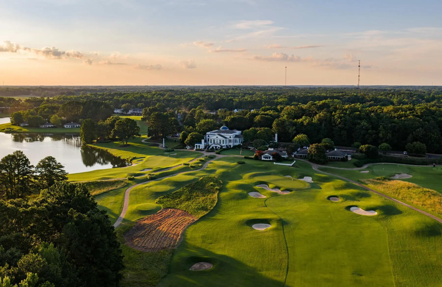 Fairway and green at Old Waverly