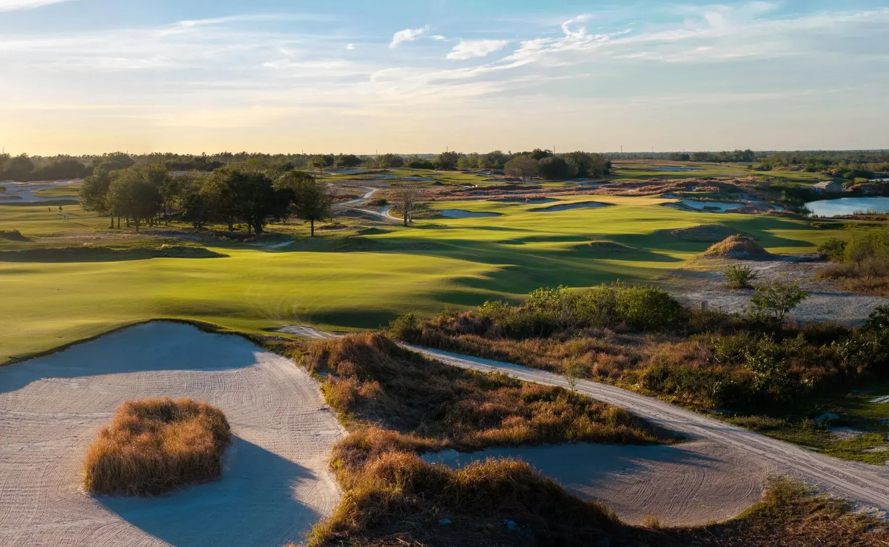 Late light over the dunes, bunkers and fairways at Streamsong