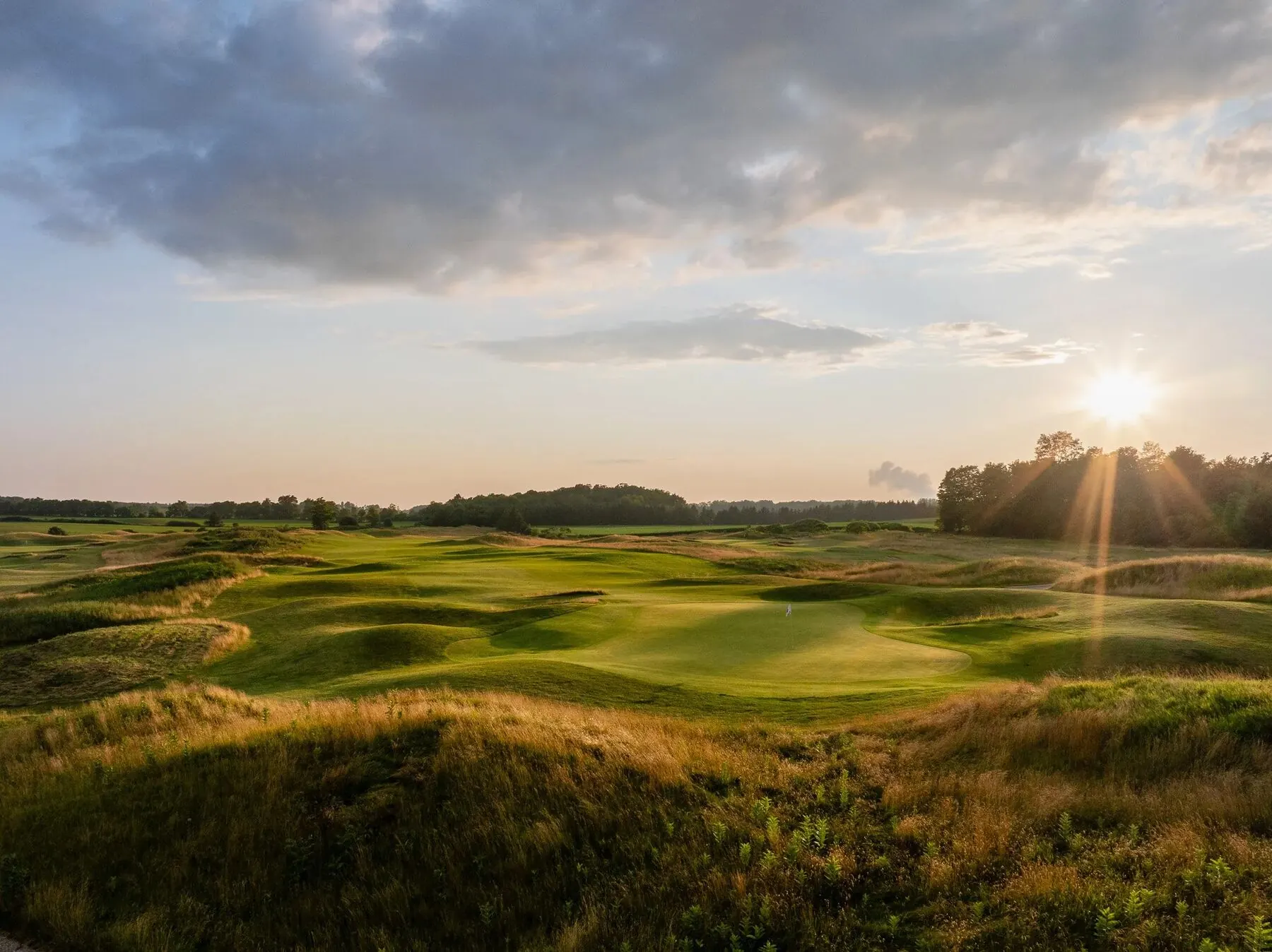 Green and bunkers at Tarandowah